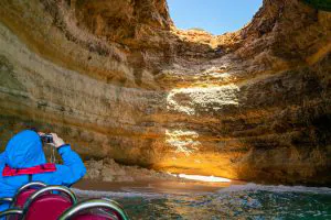 Visitez les grottes de l'Algarve - Benagil - Dauphins et grottes De Benagil - Semirrígido