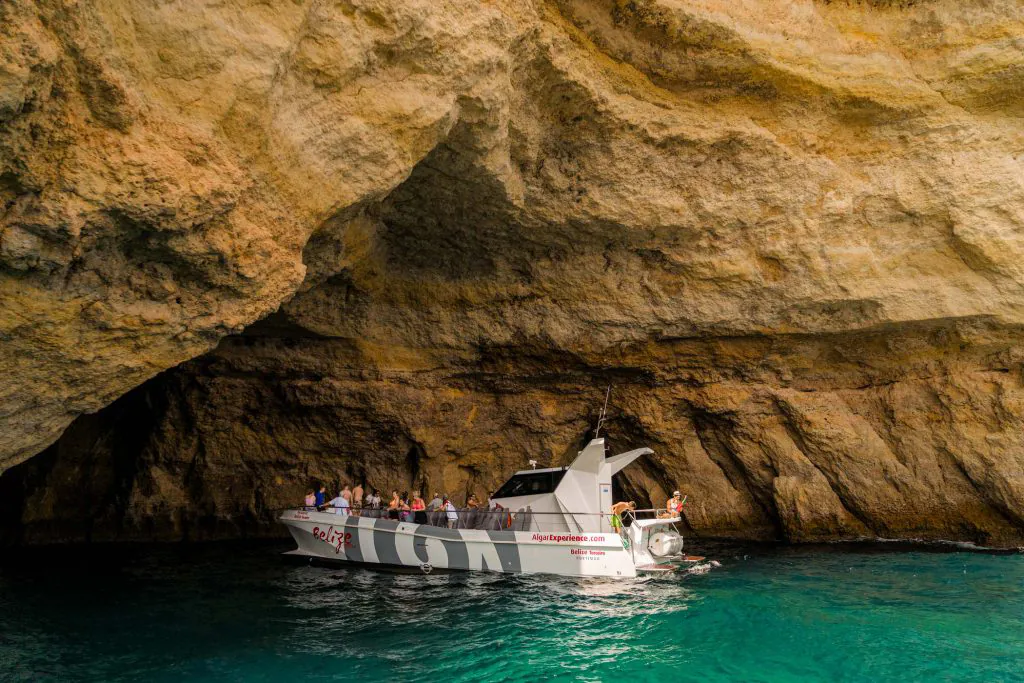boat trip to visit algarve caves by algarexperience