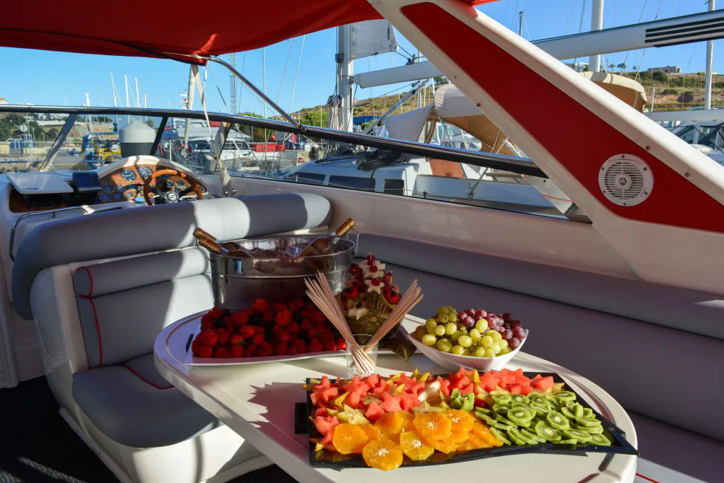 catering fruit and wine in sunseeker yatch private hire by algarexperience