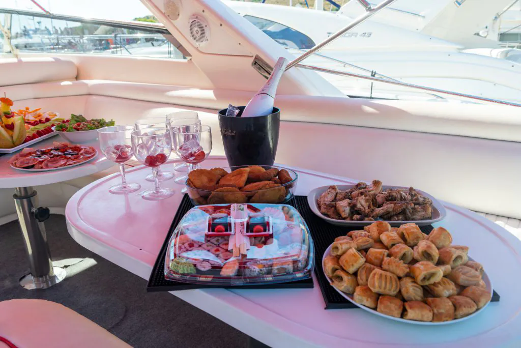 champagne and finger food in sunseeker yacht private charter by algarexperience