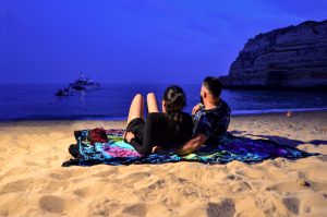 Coucher de soleil Algarve  - Couple Plages près d'Albufeira - Barbecue au Coucher du Soleil